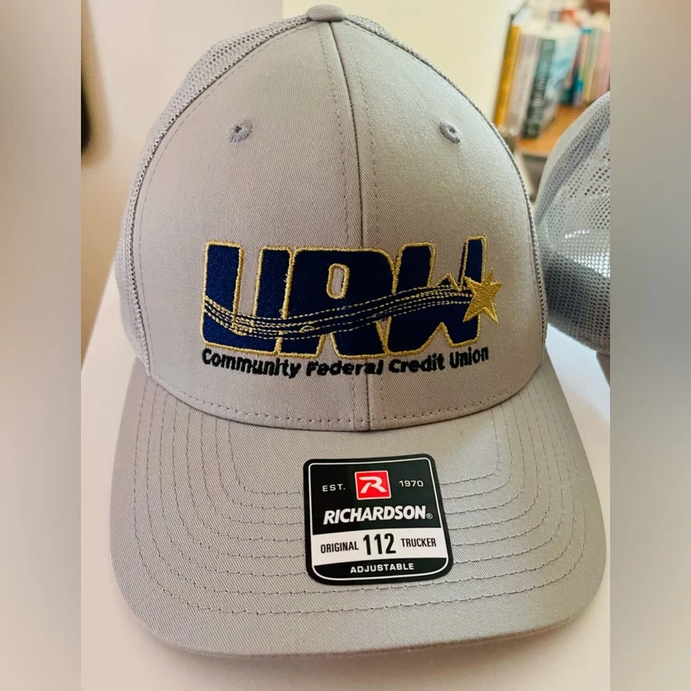 2 x URW Community Credit Union “Richardson” Original 112 Trucker Hats - Picture 2 of 8